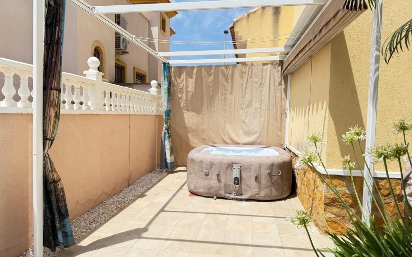 Resale - Town House -
Orihuela Costa - Los Dolses
