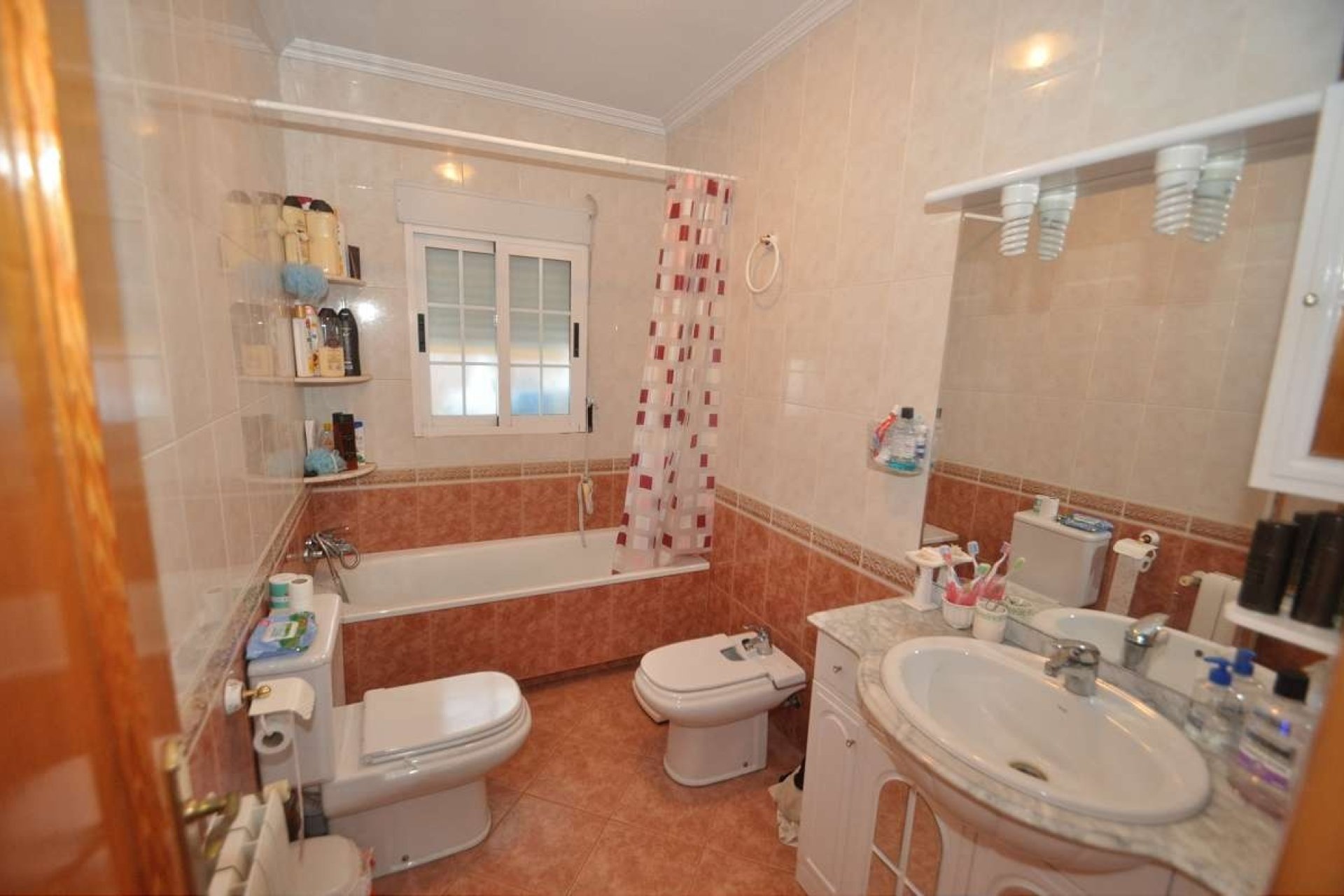 Resale - Town House -
Pinoso - Inland