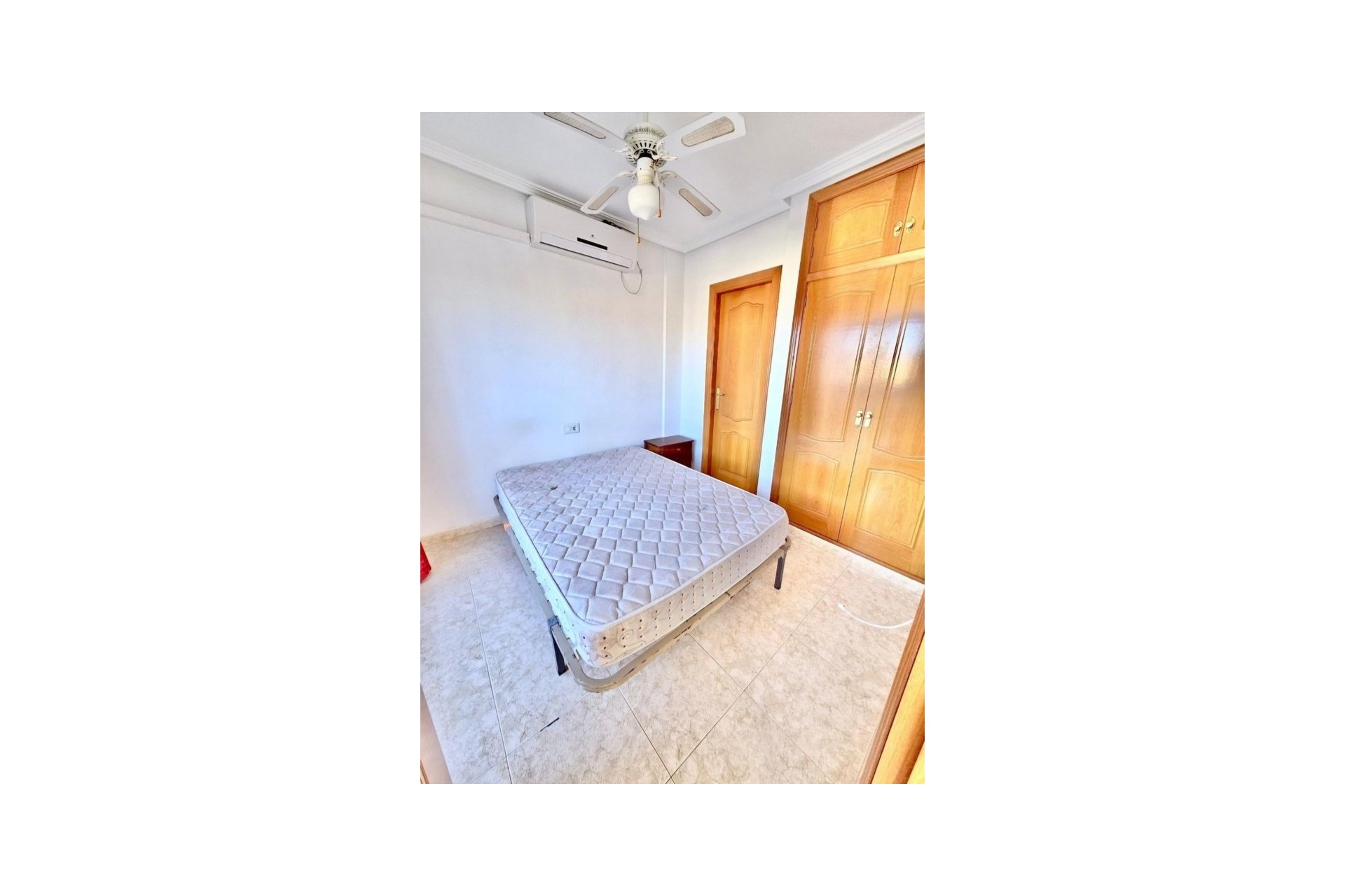 Resale - Town House -
Playa Flamenca - Costa Blanca