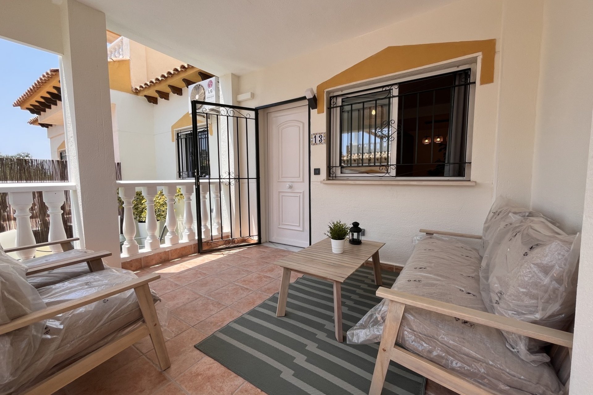 Resale - Town House -
Playa Flamenca - Costa Blanca