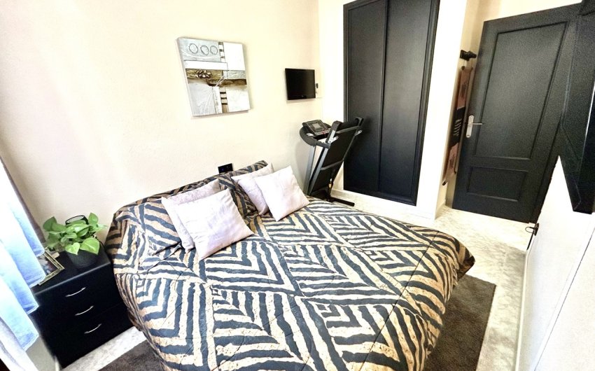 Resale - Town House -
Playa Flamenca - Costa Blanca