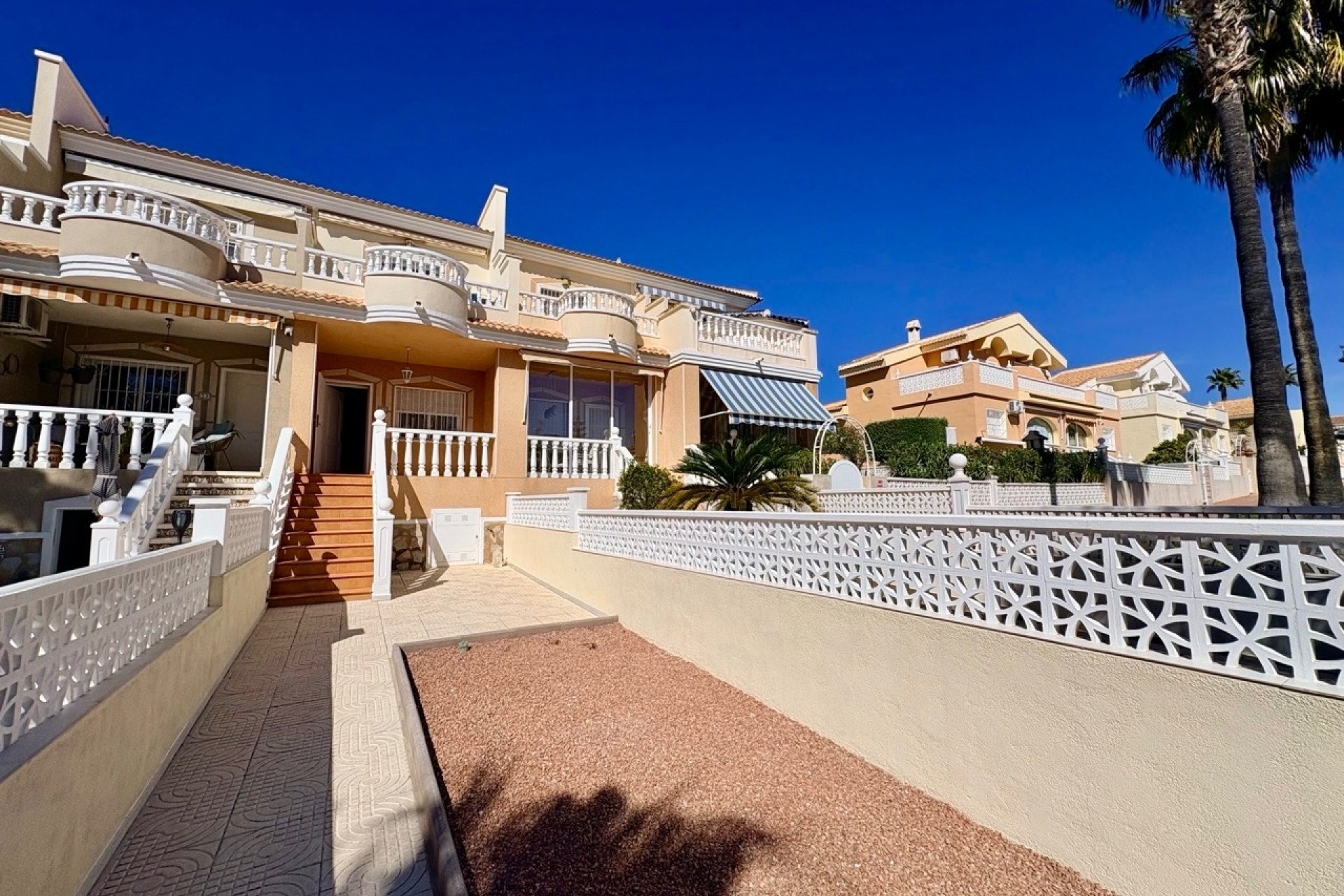 Resale - Town House -
Rojales - Inland