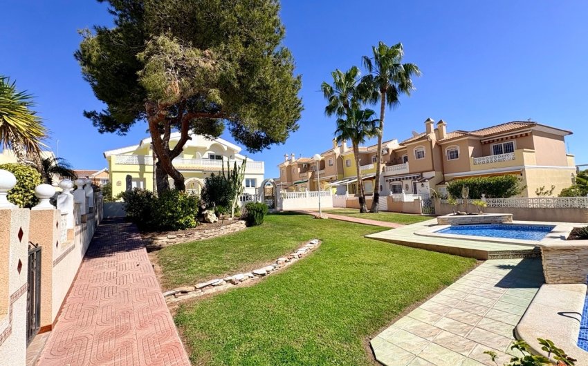 Resale - Town House -
Rojales - Inland