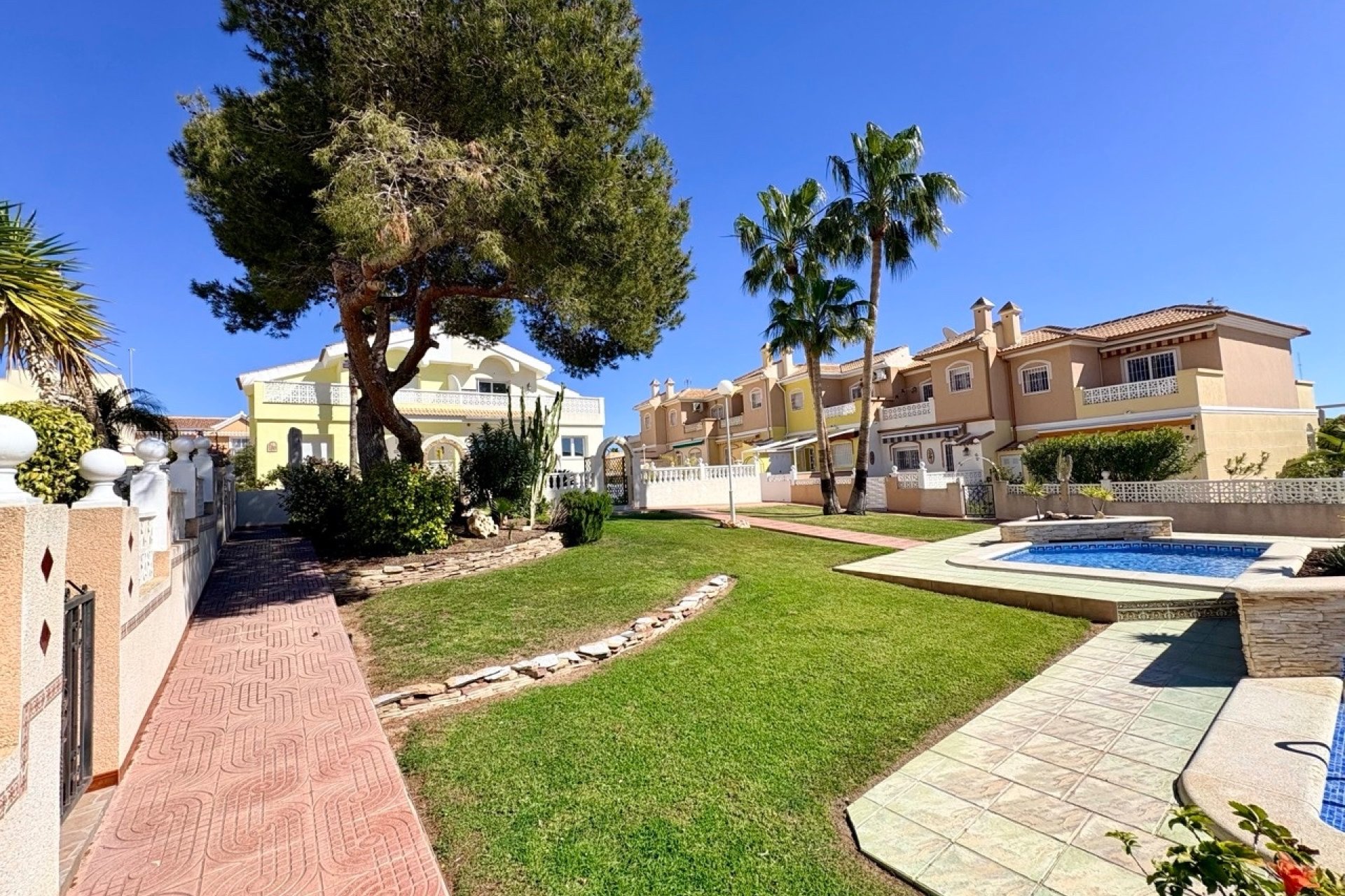 Resale - Town House -
Rojales - Inland