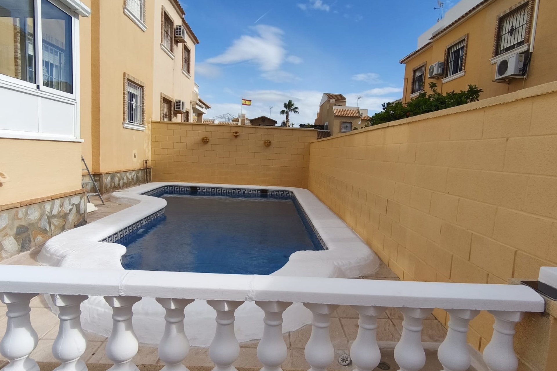 Resale - Town House -
Rojales - Inland