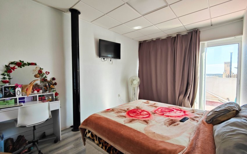 Resale - Town House -
San Miguel de Salinas - Inland