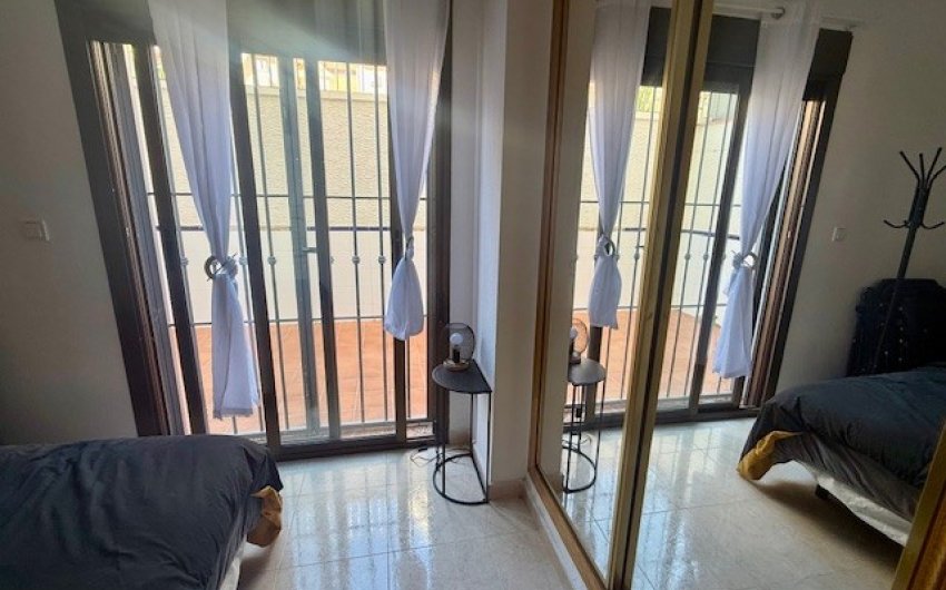 Resale - Town House -
San Miguel de Salinas - Inland