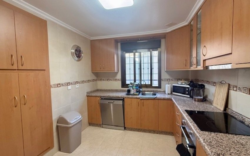 Resale - Town House -
San Miguel de Salinas - Inland