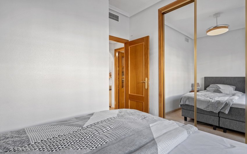 Resale - Town House -
San Miguel de Salinas - Inland