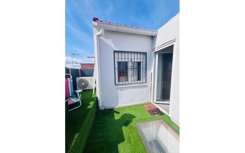 Resale - Town House -
San Miguel de Salinas - Inland