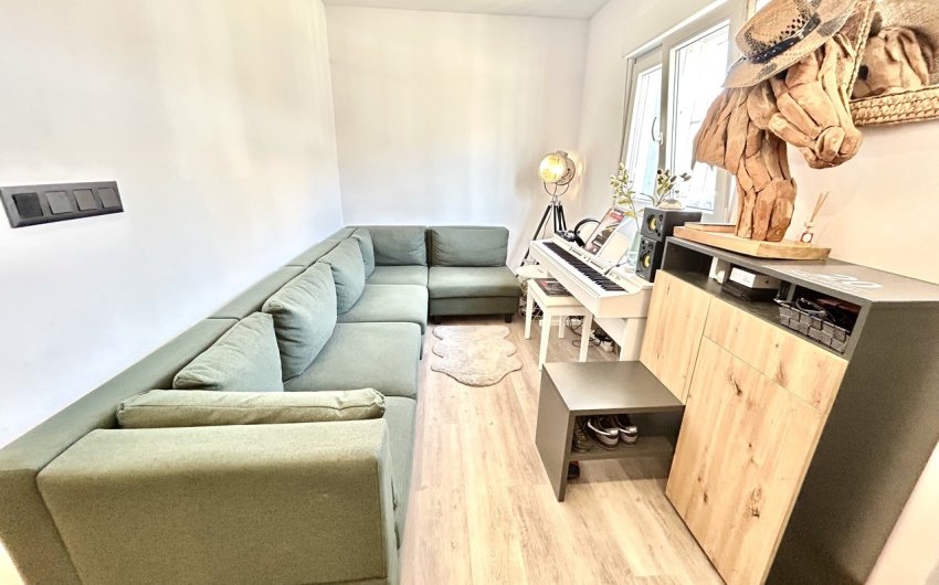 Resale - Town House -
San Miguel de Salinas - Inland