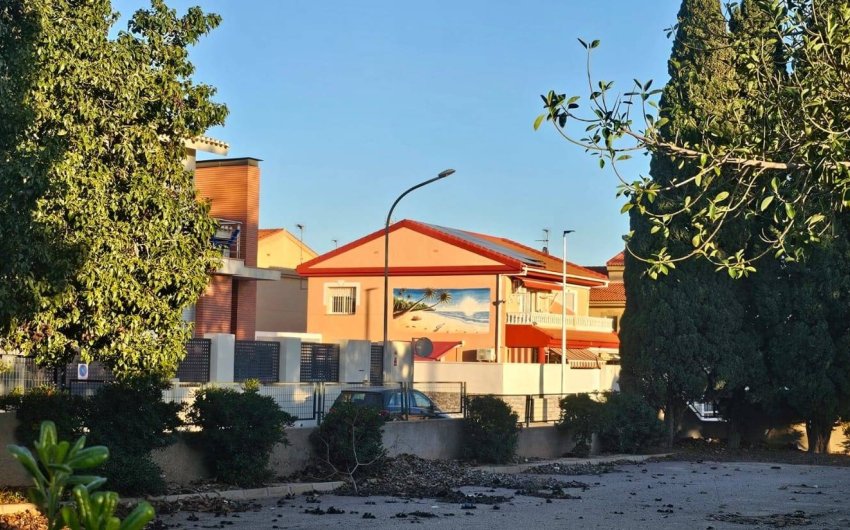 Resale - Town House -
Santiago de la Ribera - Playa De Santiago De La Ribera