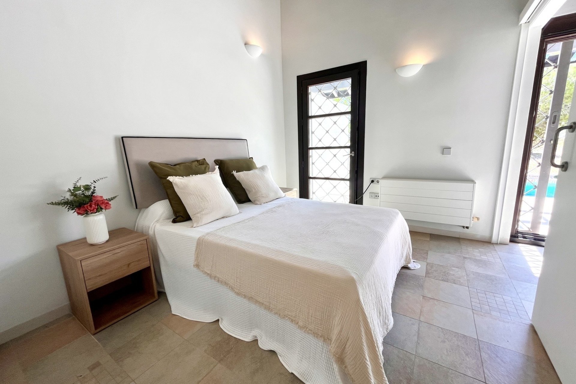 Resale - Town House -
Sucina - Inland