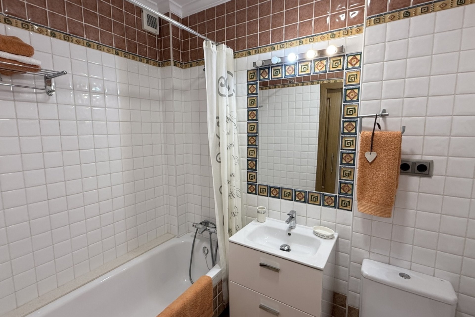 Resale - Town House -
Sucina - Inland