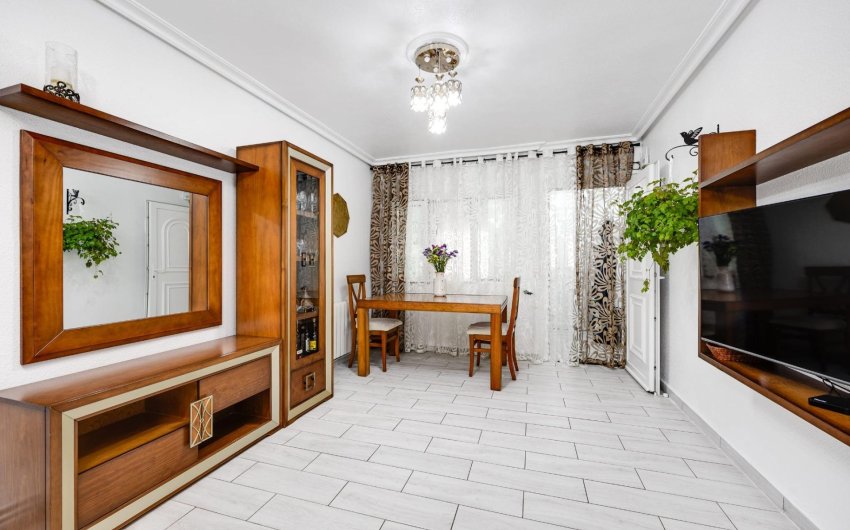 Resale - Town House -
Torrevieja - Calas Blanca