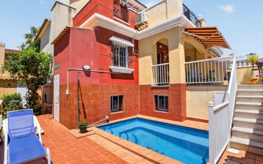Resale - Town House -
Torrevieja - Costa Blanca
