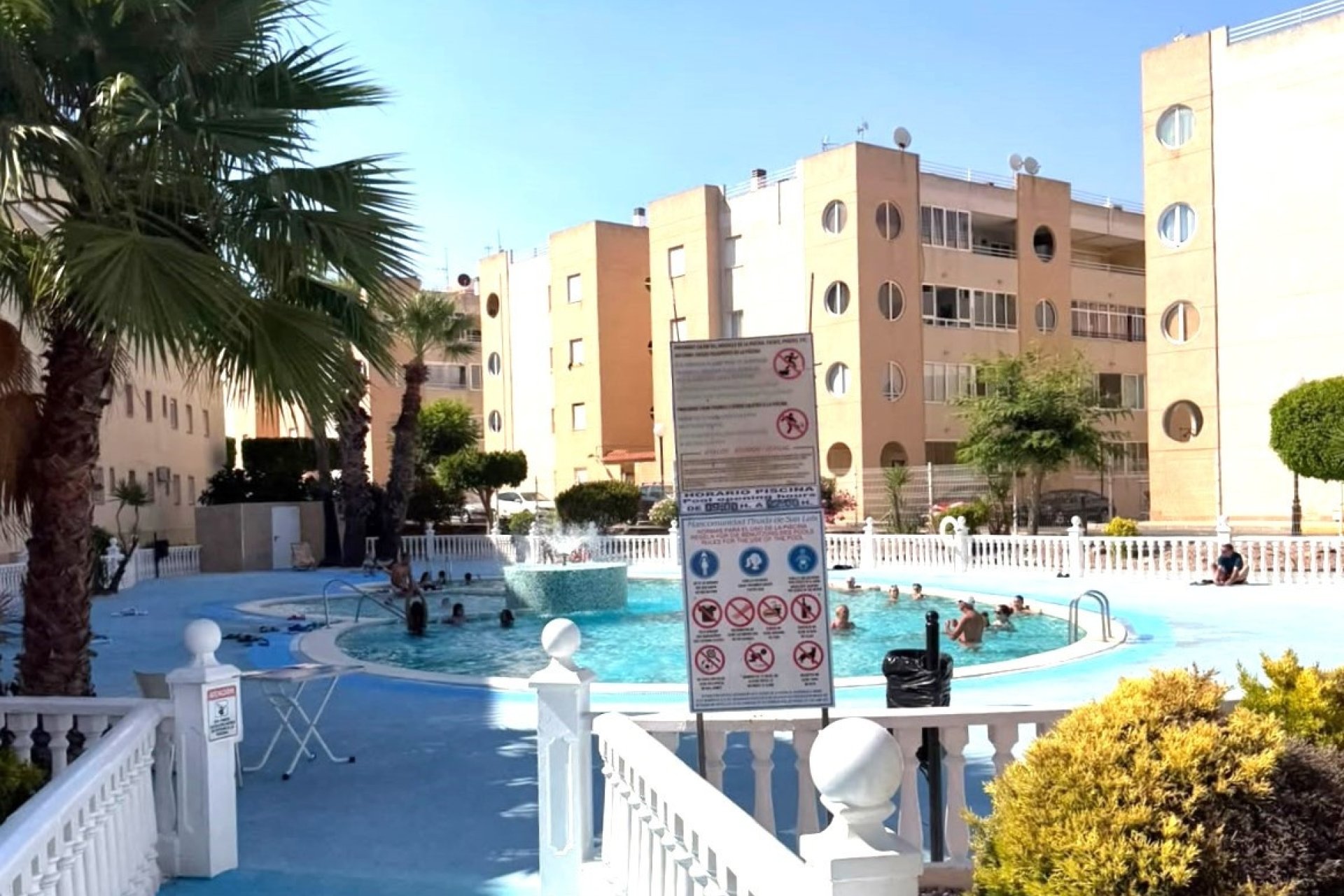 Resale - Town House -
Torrevieja - Costa Blanca