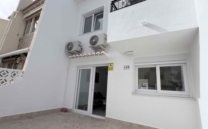 Resale - Town House -
Torrevieja - Costa Blanca