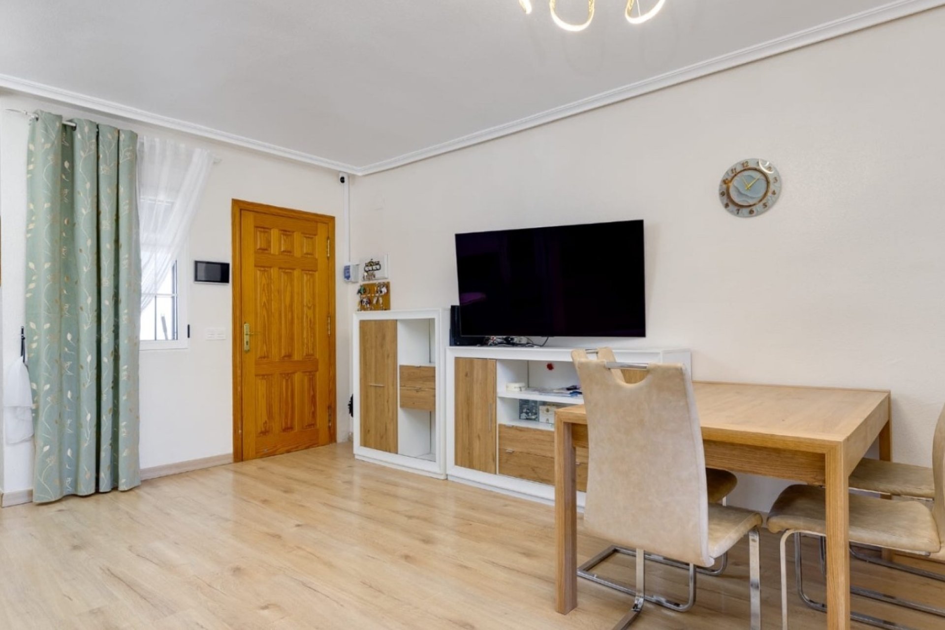 Resale - Town House -
Torrevieja - Costa Blanca