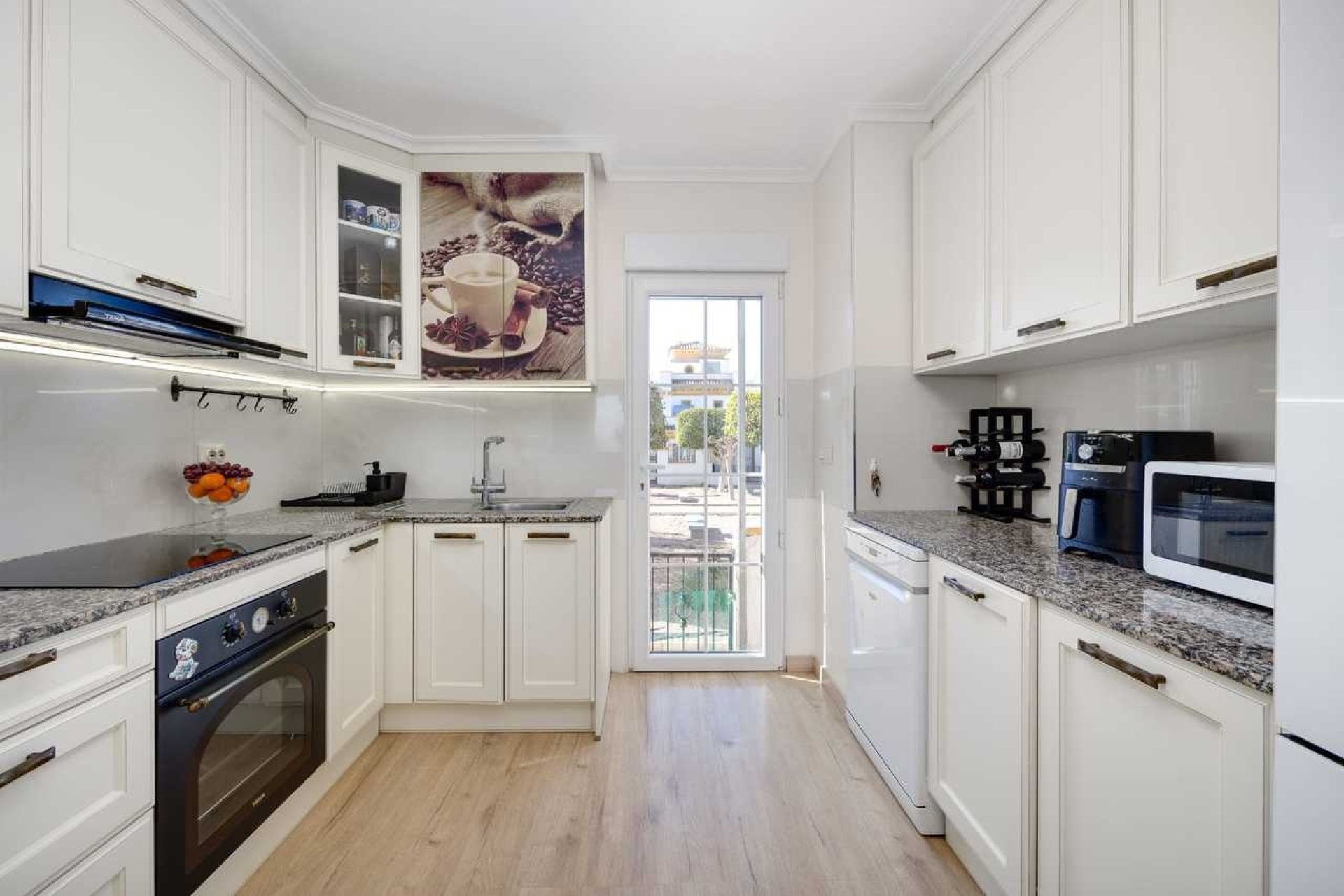 Resale - Town House -
Torrevieja - Costa Blanca