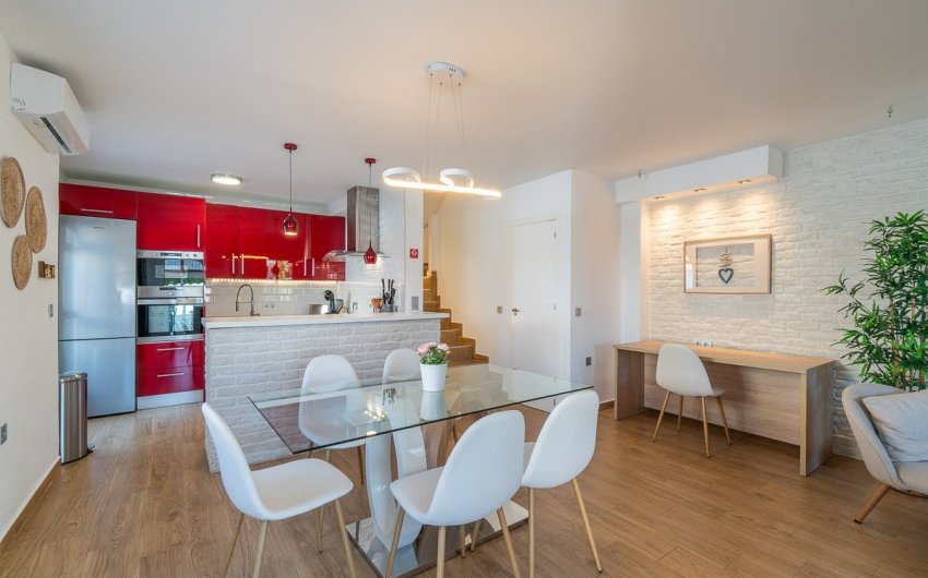 Resale - Town House -
Torrevieja - Costa Blanca