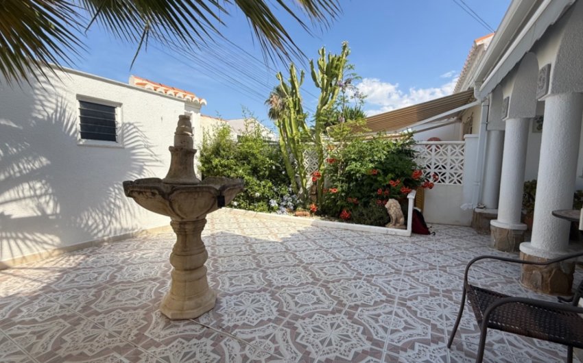 Resale - Town House -
Torrevieja - Costa Blanca