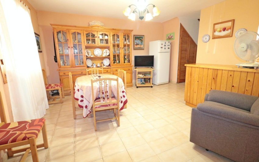 Resale - Town House -
Torrevieja - Playa De Los Naufragos