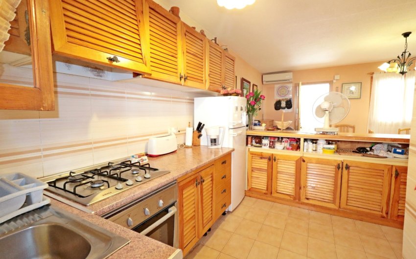 Resale - Town House -
Torrevieja - Playa De Los Naufragos