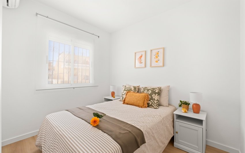 Resale - Town House -
Villamartin - Costa Blanca