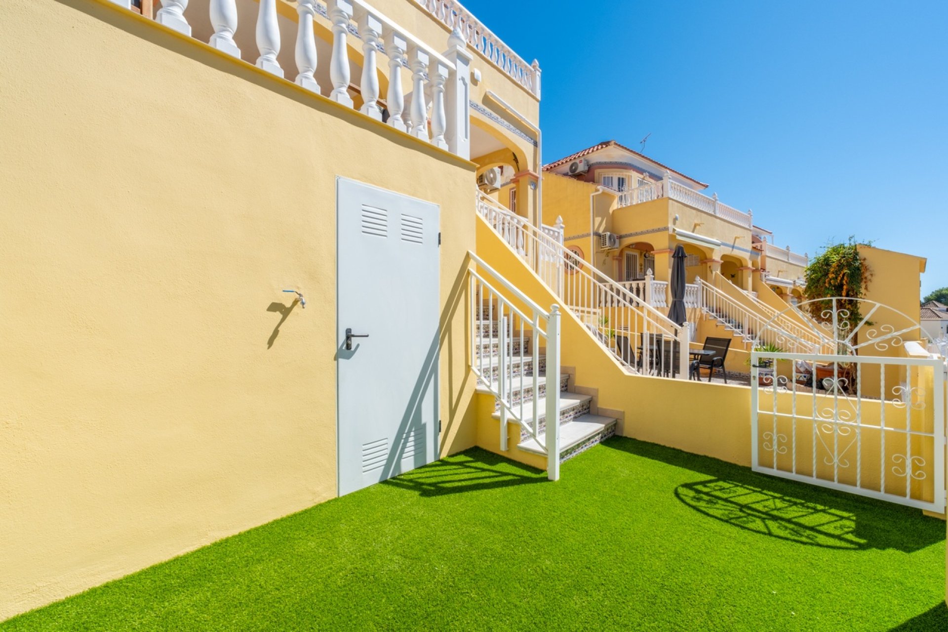 Resale - Town House -
Villamartin - Costa Blanca