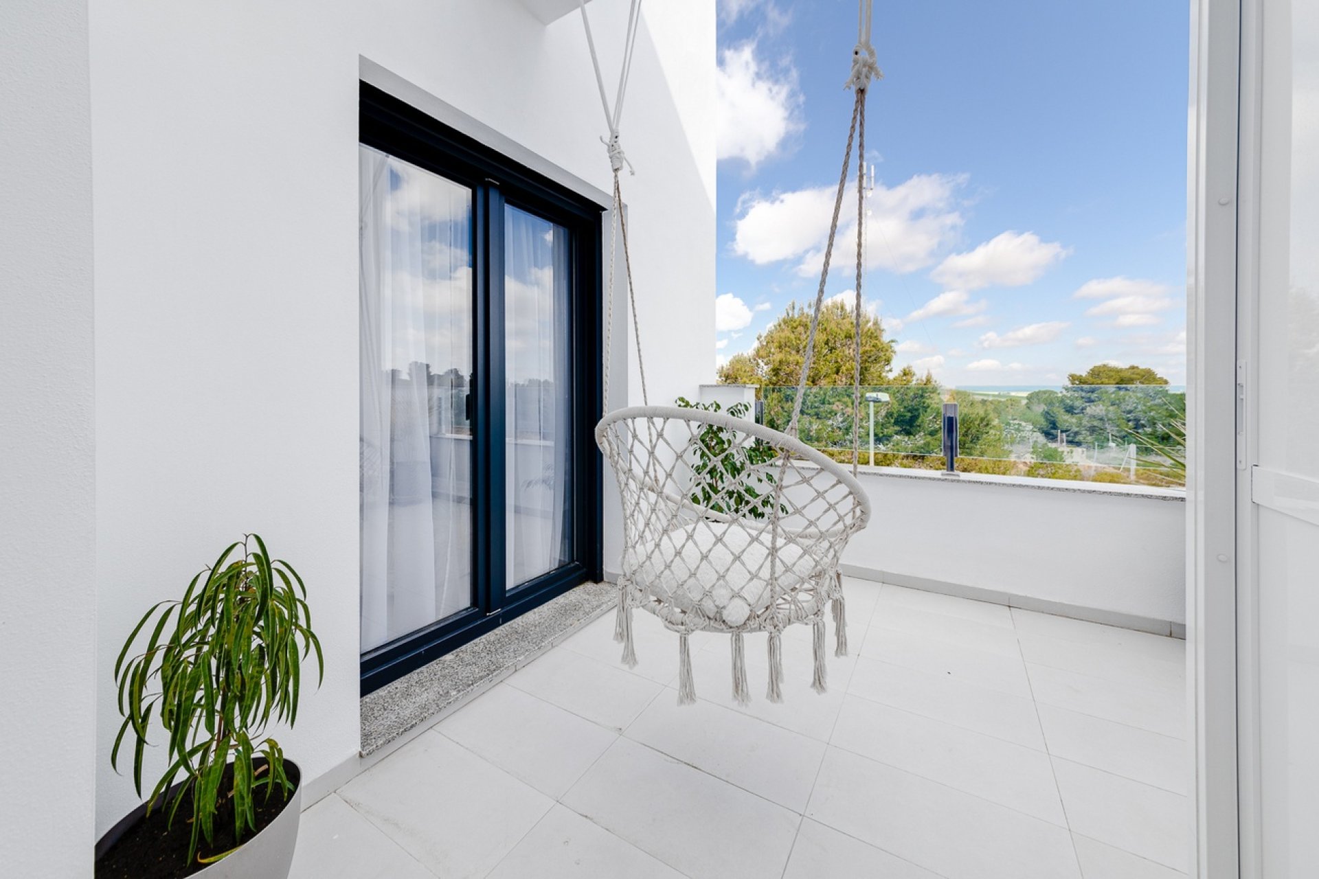 Resale - Town House -
Villamartin - Costa Blanca
