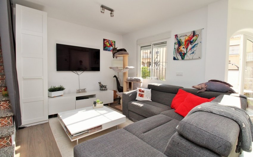 Resale - Town House -
Villamartin - Costa Blanca