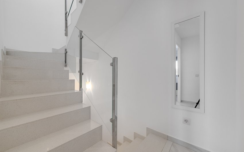 Resale - Town House -
Villamartin - Costa Blanca