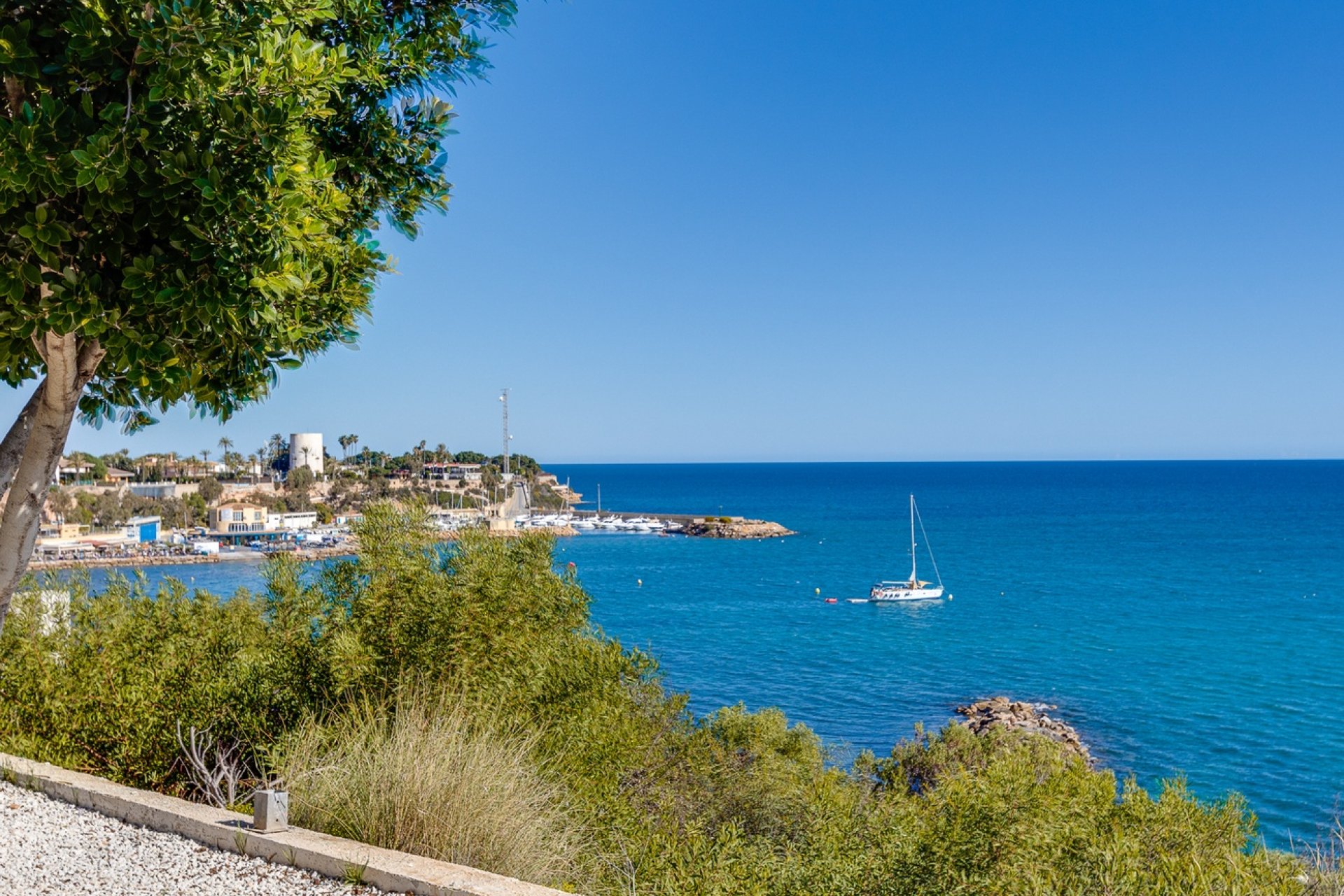 Resale - Town House -
Villamartin - Costa Blanca