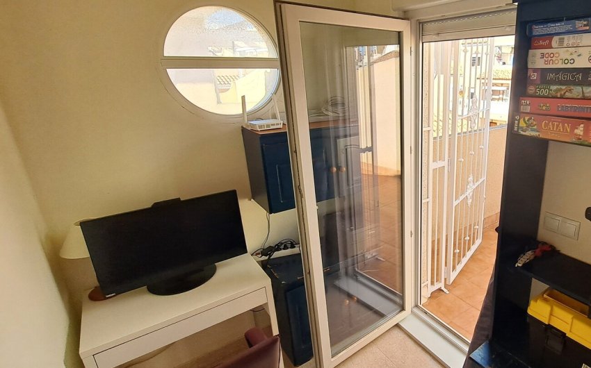 Resale - Town House -
Villamartin - Las filipinas