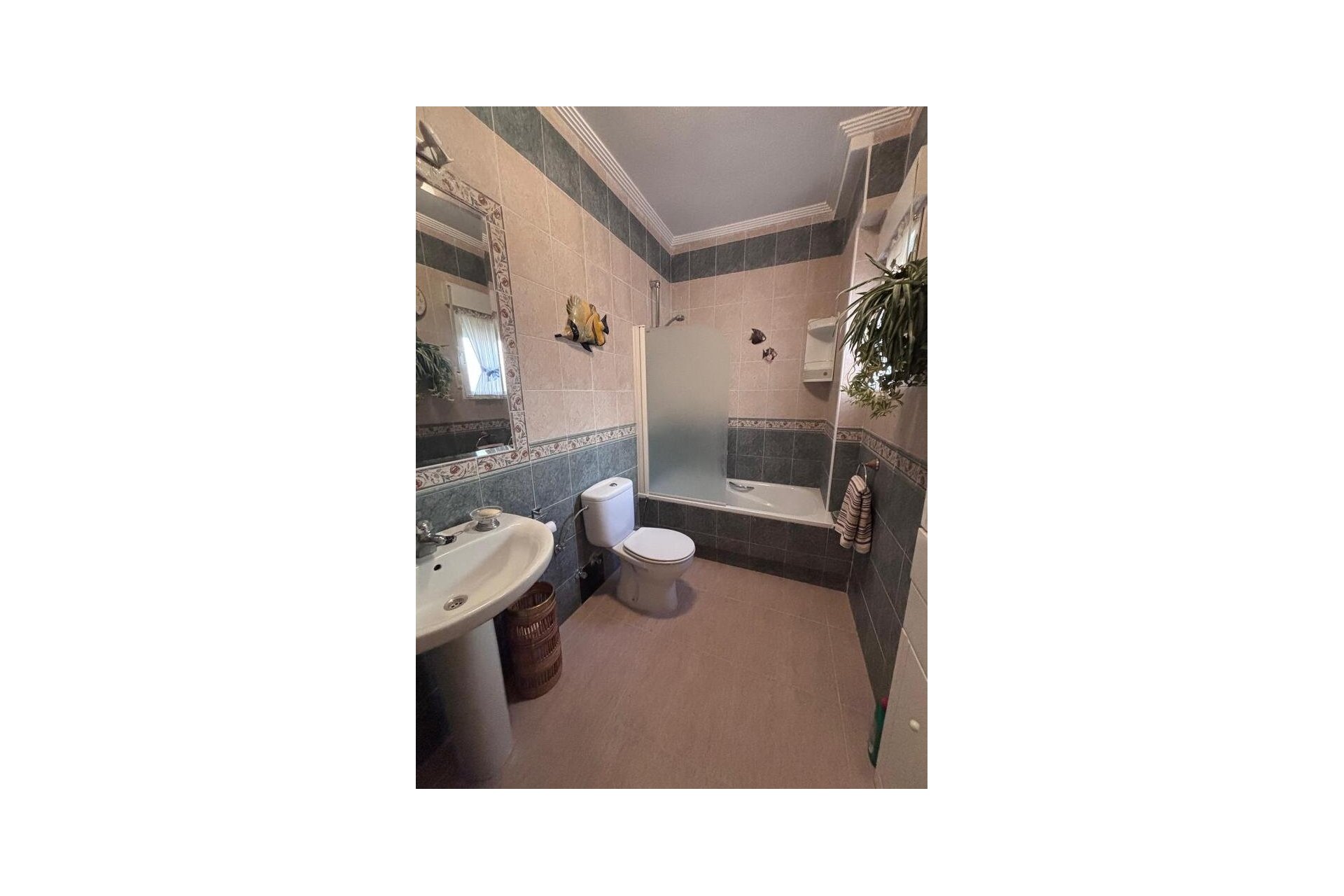 Resale - Town House -
Villamartin - Orihuela Costa