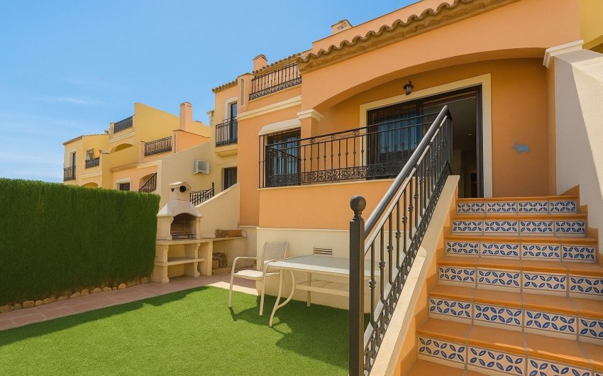 Resale - Townhouse -
Algorfa - La finca Golf