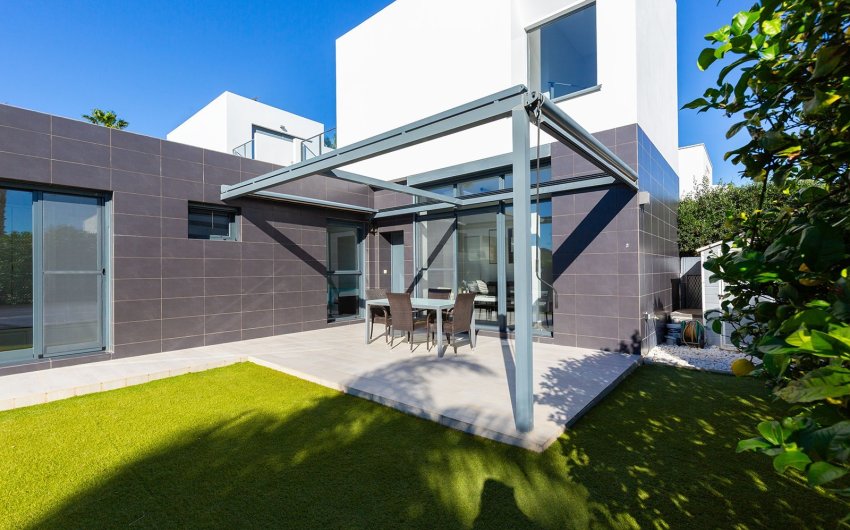 Resale - Townhouse -
Algorfa - La finca Golf