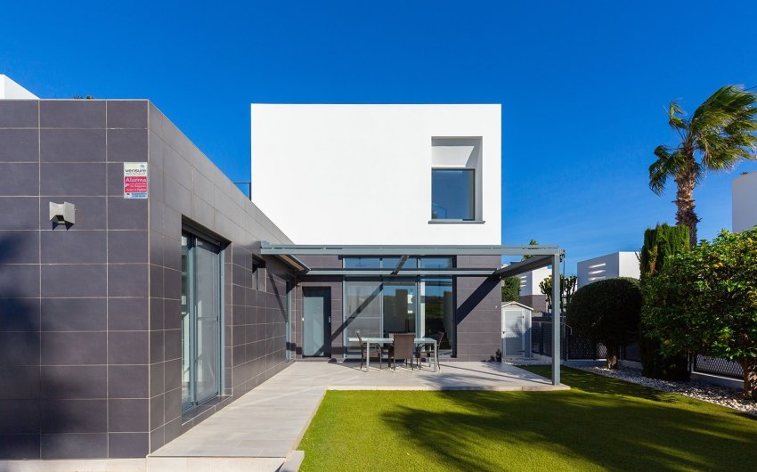 Resale - Townhouse -
Algorfa - La finca Golf