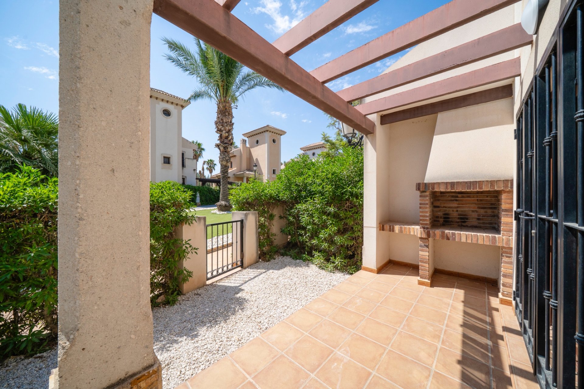 Resale - Townhouse -
Algorfa