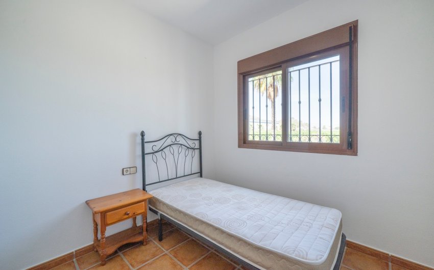 Resale - Townhouse -
Algorfa