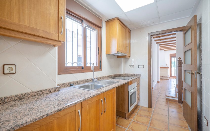 Resale - Townhouse -
Algorfa