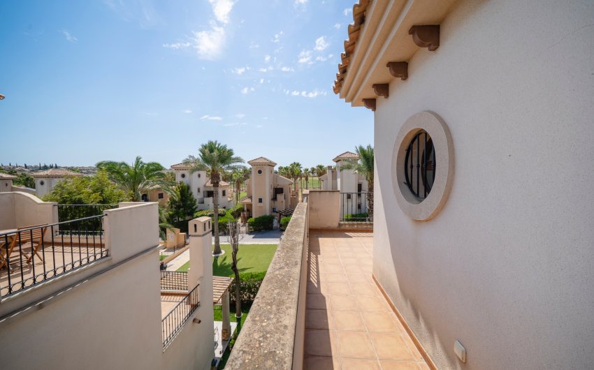 Resale - Townhouse -
Algorfa