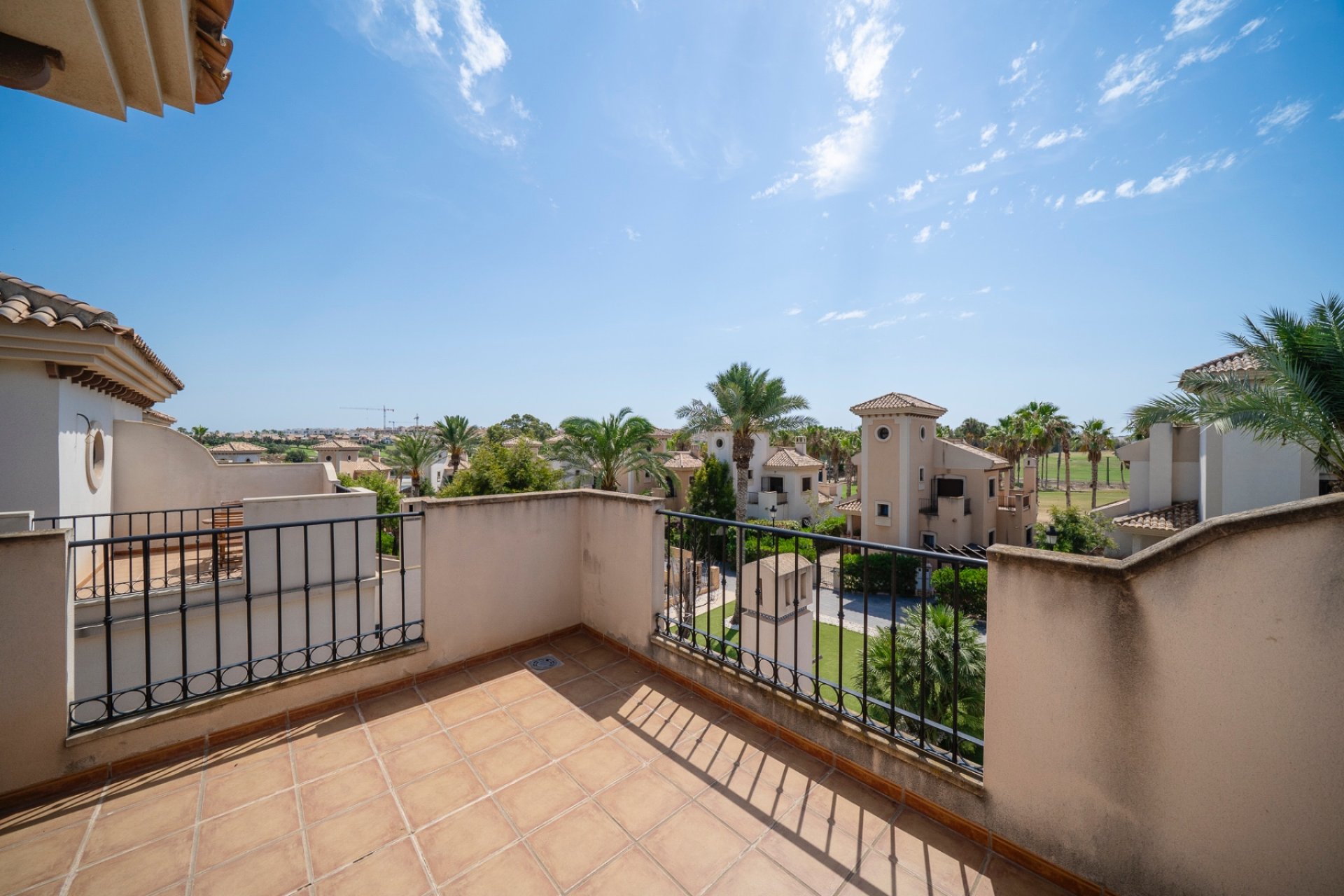 Resale - Townhouse -
Algorfa