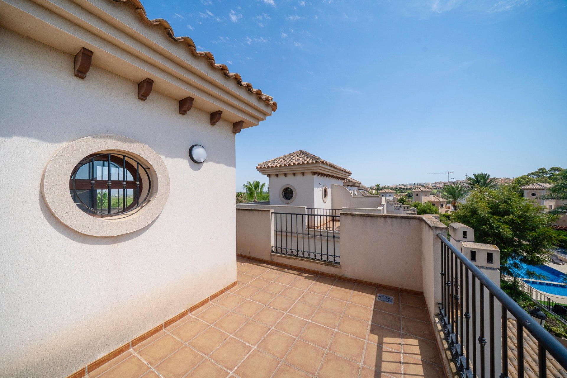 Resale - Townhouse -
Algorfa