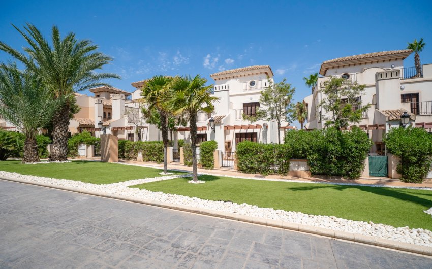 Resale - Townhouse -
Algorfa