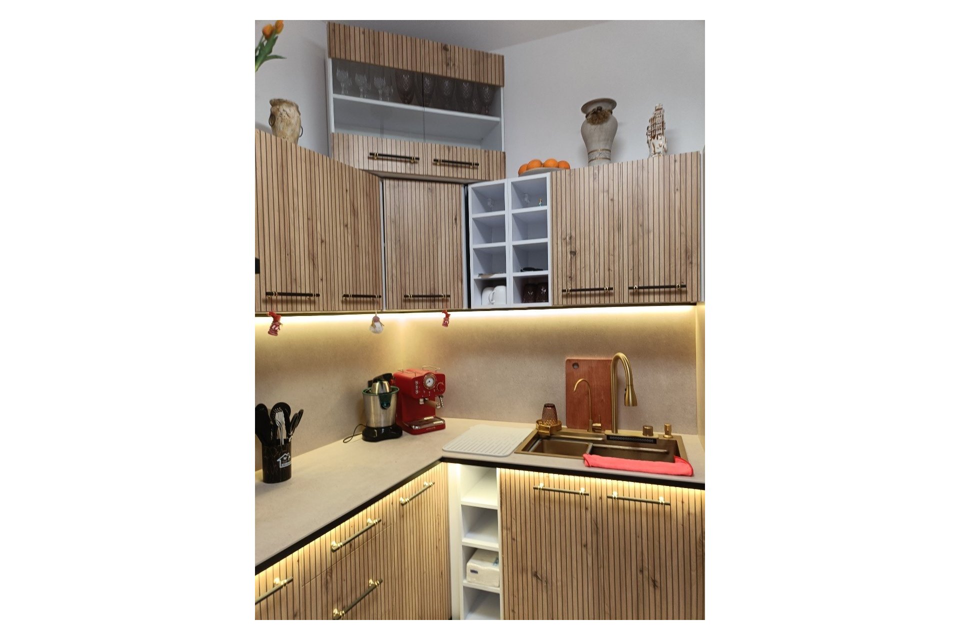 Resale - Townhouse -
Beniarjó