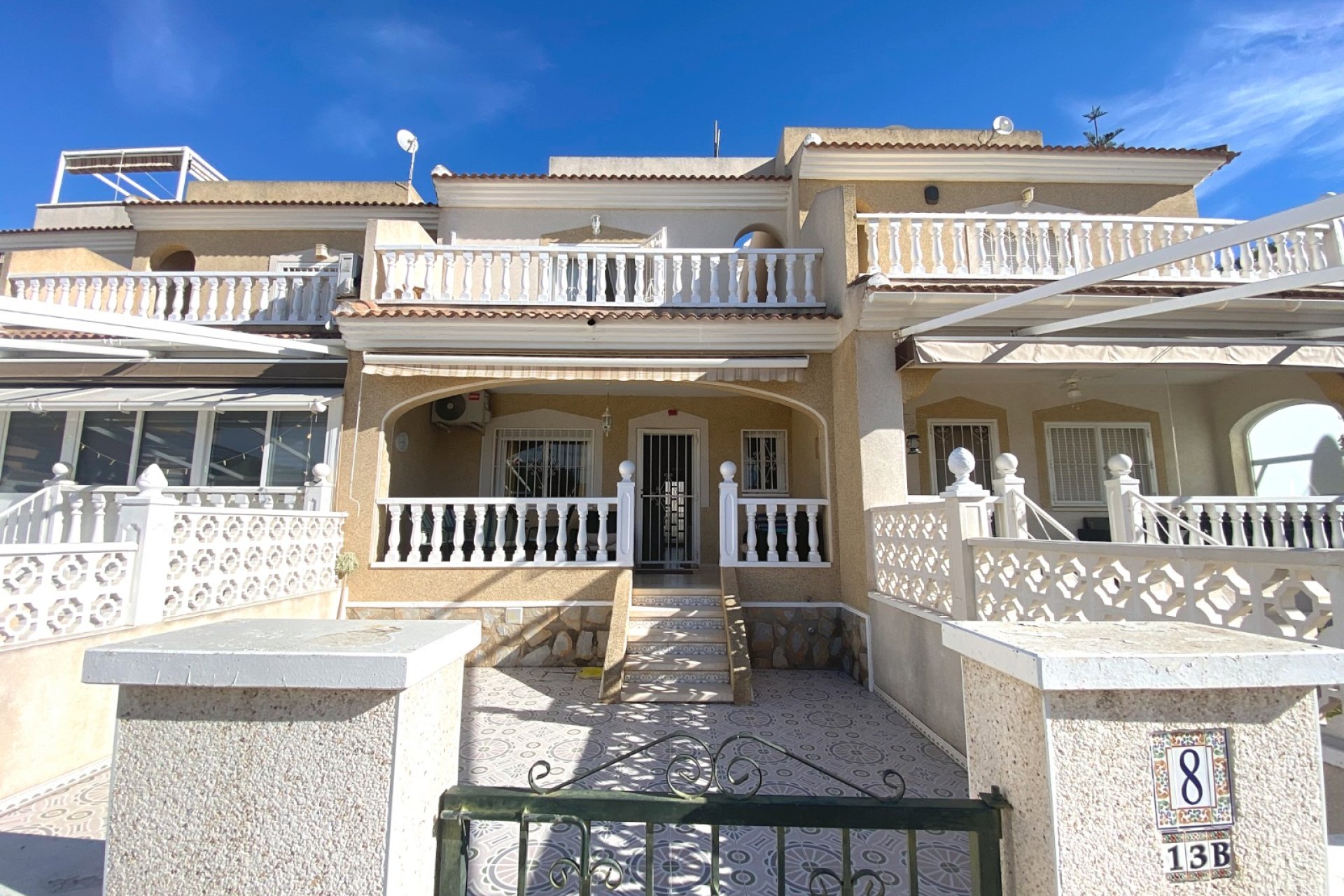 Resale - Townhouse -
Benijofar - Monte Azul