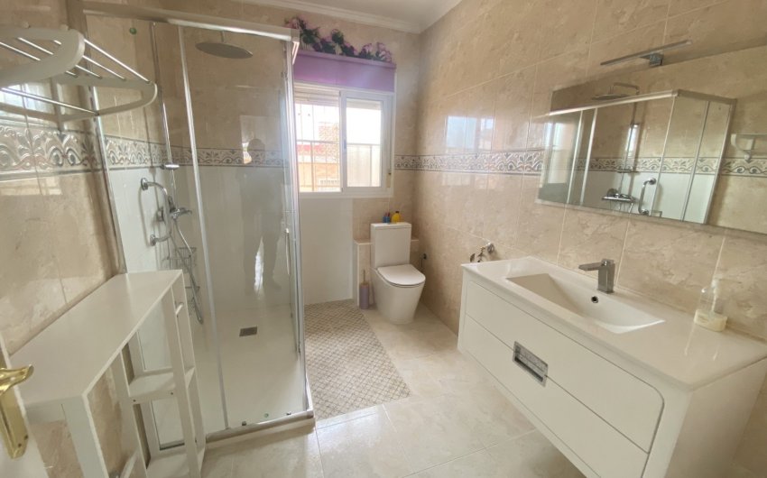 Resale - Townhouse -
Benijofar - Monte Azul