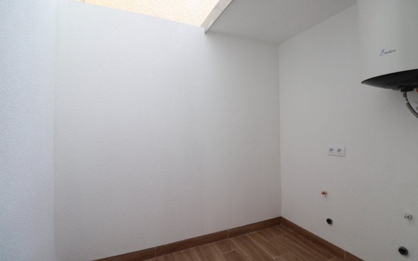 Resale - Townhouse -
Ciudad Quesada - Altos de Quesada